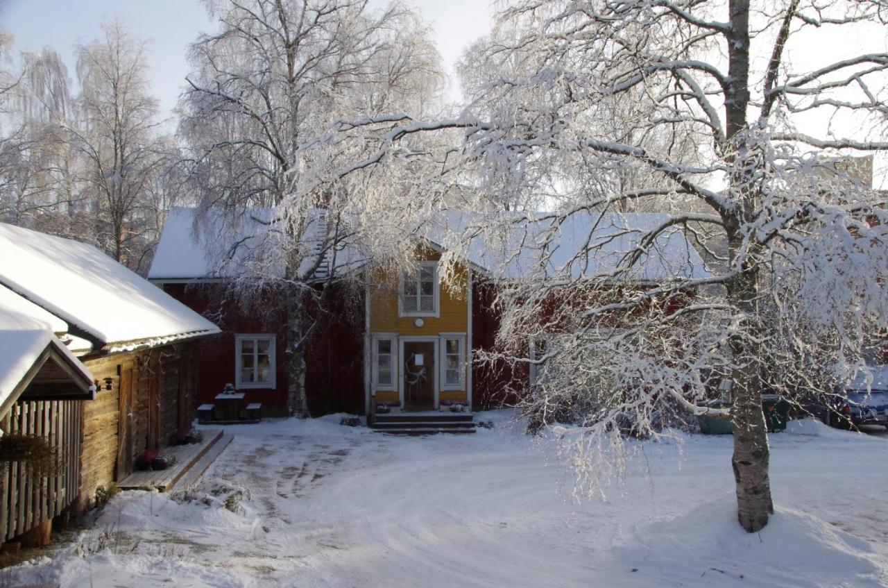 Hotel Lauri Historical Log House Manor Rovaniemi Exteriér fotografie